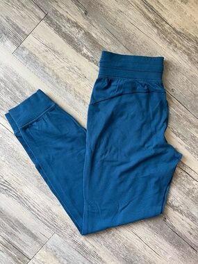 Lululemon, Size 2, Ready To Rulu, High-Rise Jogger, Full Length, Deep Blue